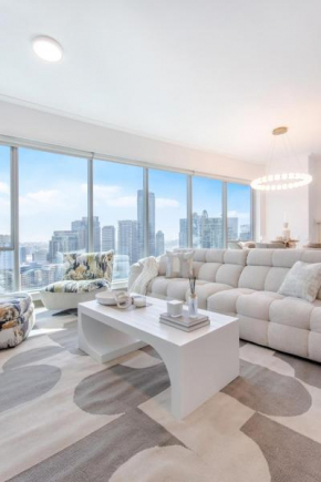 Top-floor Luxury 2br With Stunning Marina View